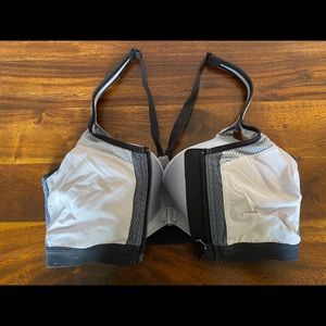VS sports bra. Double layer. 34D